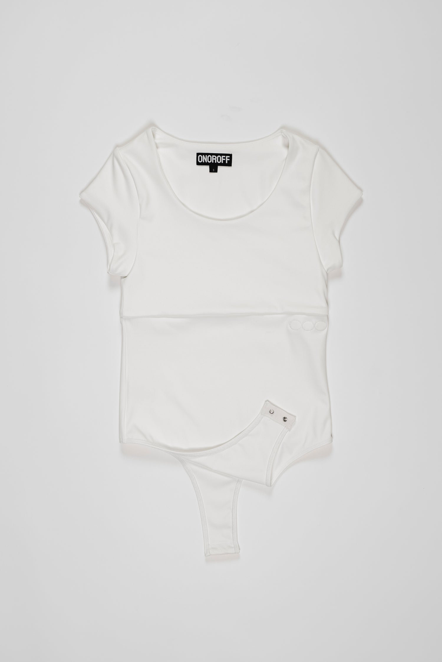 01/21 Cup Sleeve Scoop Neck Bodysuit